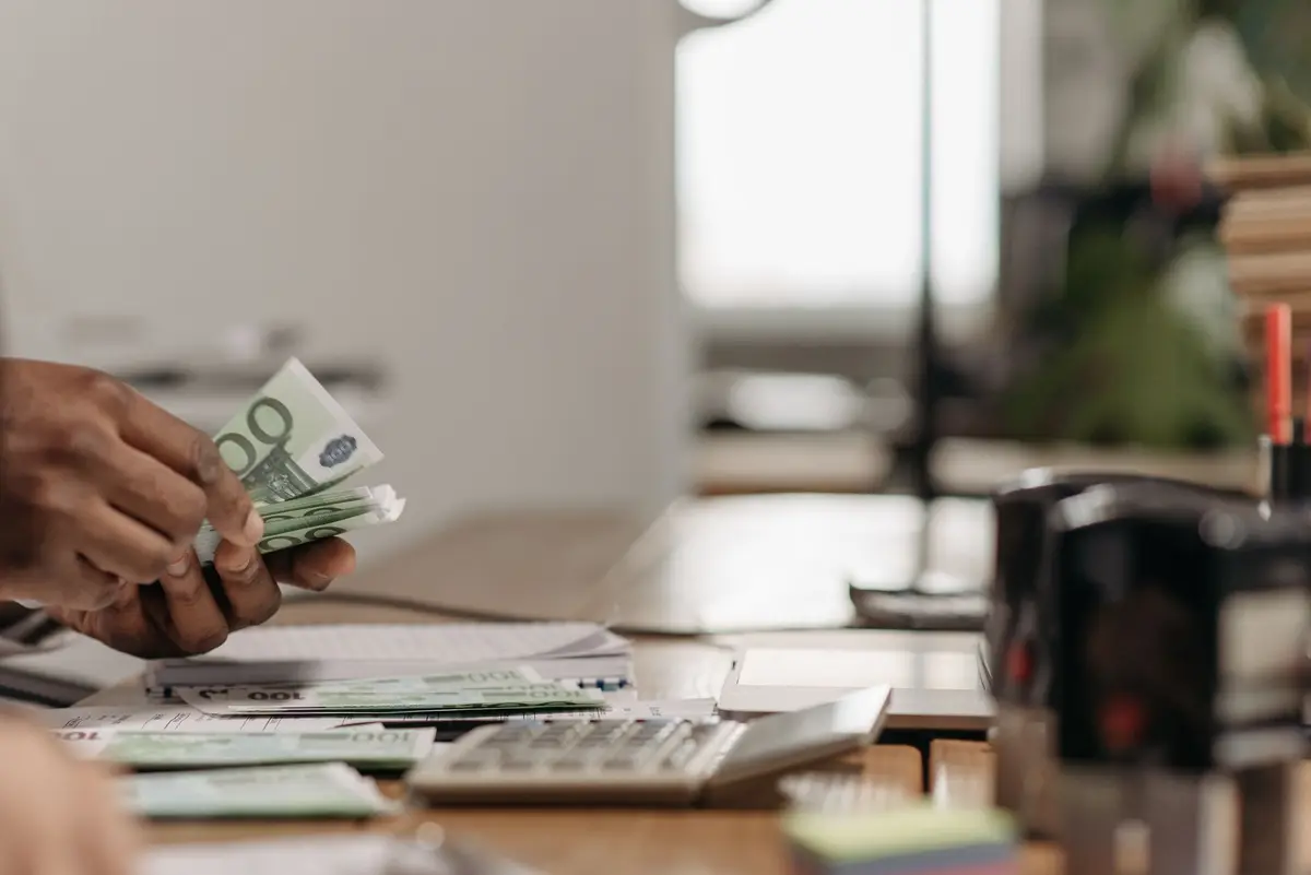 Como otimizar o registro de transações financeiras