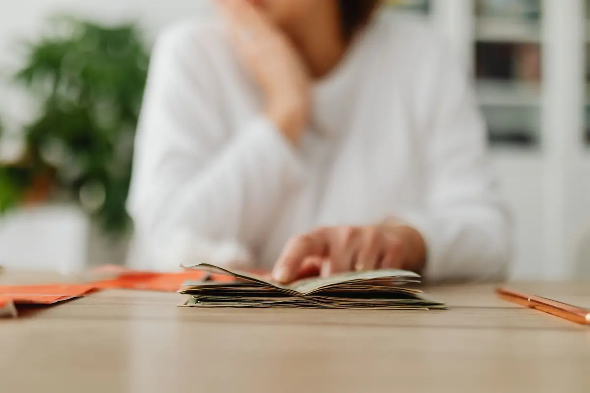 Dicas para gerir despesas em tempos desafiadores